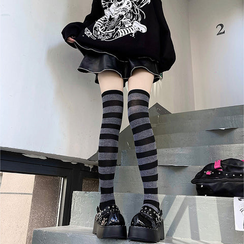 Hot Girl Y2K Stripe Socks – Harajuku Lolita Streetwear Legwear